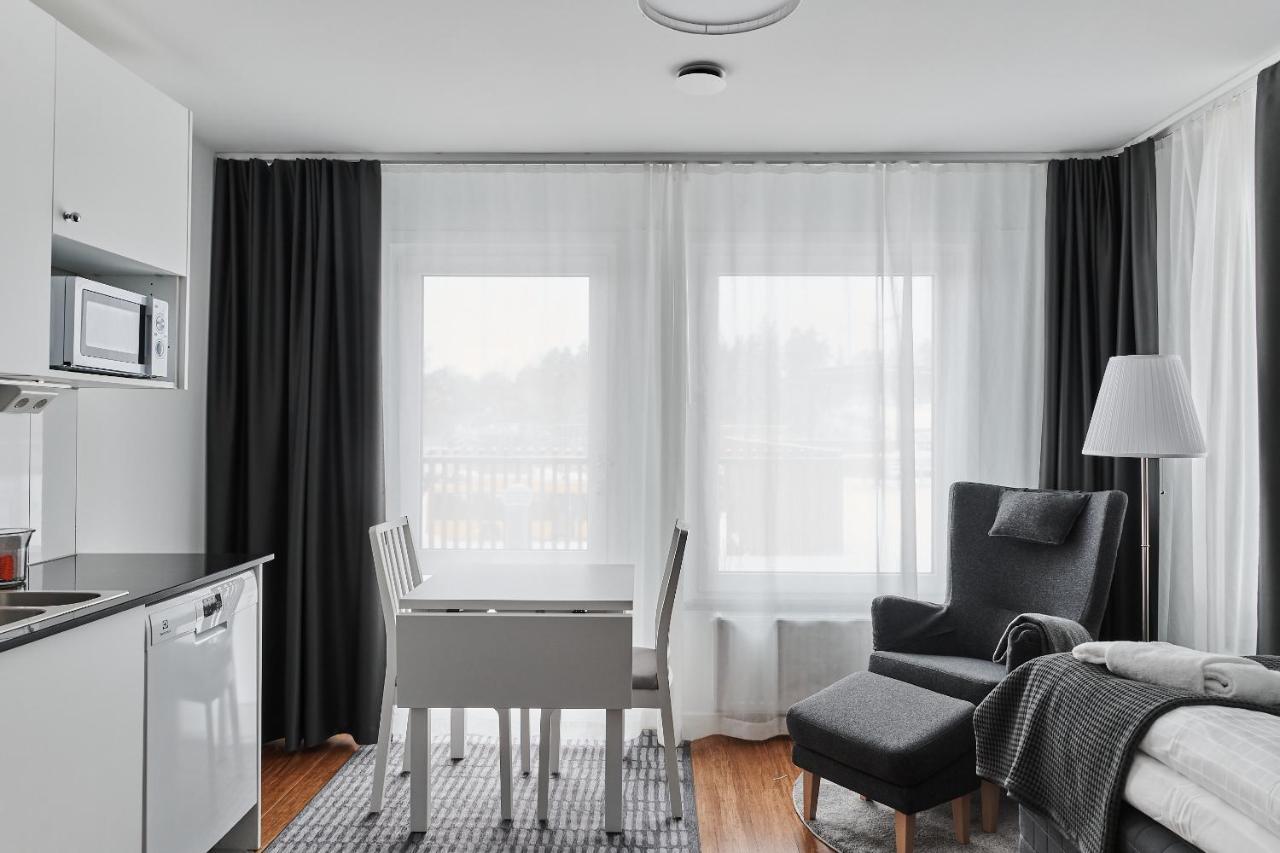 Continental Apartment Hotel Knivsta Knivsta  외부 사진