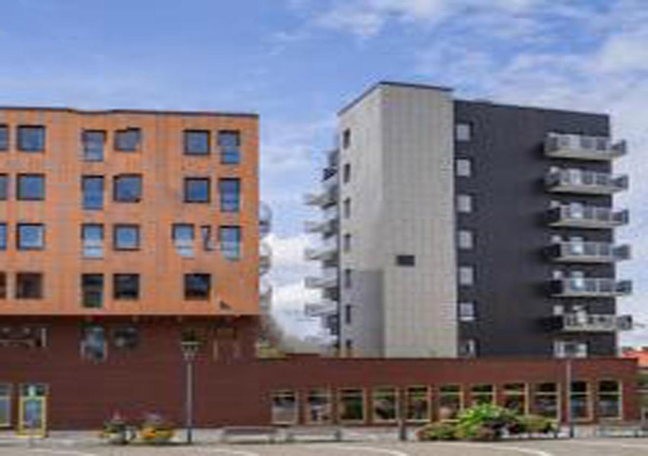 Continental Apartment Hotel Knivsta Knivsta  외부 사진